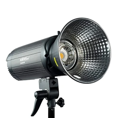 Abbildung von Walimex Pro Stager 600 HSS Studioblitz leistungsstarker mit 2,4 GHz Empfänger, Modus, Ws, Kurze Abbrennzeit, LED Einstelllicht, für Profifotografen