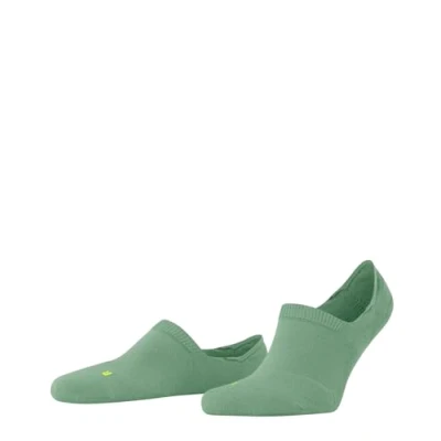 Abbildung von FALKE Unisex Cool Kick Invisible U IN Soft Breathable Quick Drying No Show Plain 1 Pair Liner Socks, Green (Nettle 7447), 11 12.5