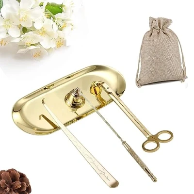 Abbildung von QeeHeng PTCCTV Kerzenlöscher, Dochtschneider mit Tablett, 4 in 1, Kerzenzubehör Set, Kerzenpflege Werkzeug, Kerzen Feuerstopper, Kerzenschneider Edelstahl (Gold)