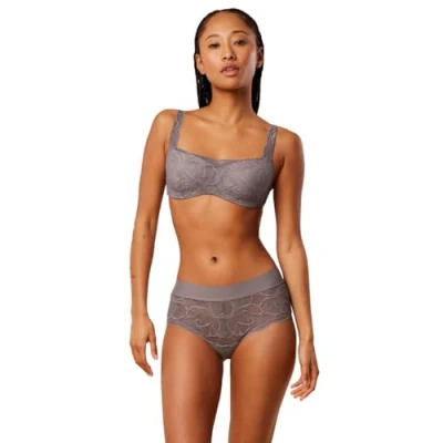 Abbildung von Triumph Balconnet BH Body Make Up Illusion Lace Balconette Stretch Spitze