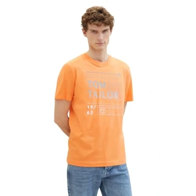 Abbildung von TOM TAILOR Herren Basic Crewneck T Shrt mit Logo Print aus Baumwolle, 22195 Fruity Melon Orange, M