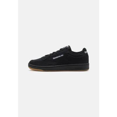 Abbildung von Reebok Classic CLUB C 85 Unisex Sneaker low, Größe: 34, Black/footwear white Veloursleder