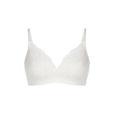 Abbildung von Hunkemöller Vorgeformter BH ohne Bügel Sophie Snow White 90B