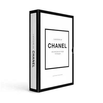 Abbildung von Coffret L&#039;histoire de Chanel Une maison mode mythique: en 2 volumes : Little Book of ; by Lagerfeld