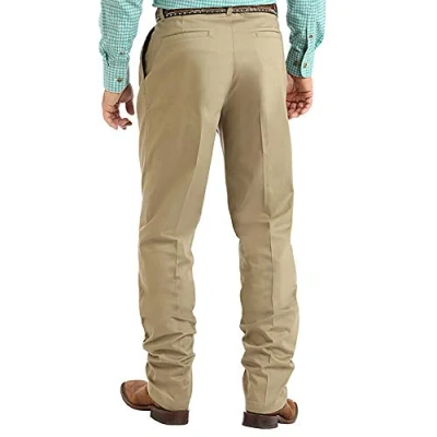 Abbildung von Wrangler Herren Riata Pleated Relaxed Fit Casual Pant Hose, Khaki, 40W / 32L