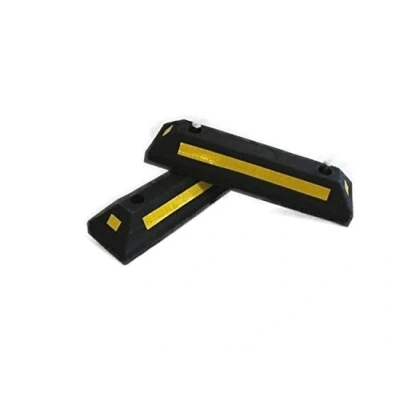 Abbildung von 2 x SBS Radstopper 55 15 10 cm/Parkplatzbegrenzung / Einparkhilfe/Reflektoren