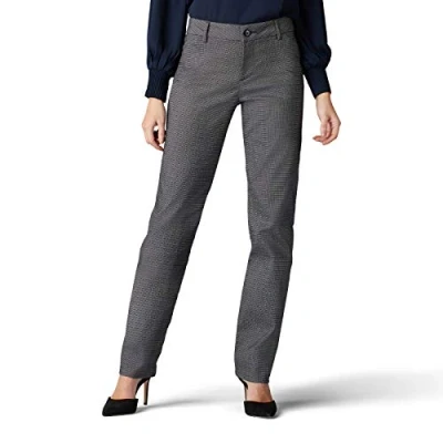 Abbildung von Lee Damen Faltenfreie, entspannte Passform, gerades Bein Hose, Rockhill Plaid schwarz/weiß, 44 Lange