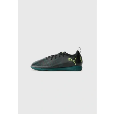Abbildung von PUMA Unisex Kinder Future 8 Play It Jr Fussballschuh, Black Fizzy Light Green Terrain