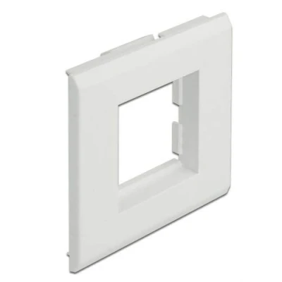 Abbildung von Delock Easy 45 Modulträger für Geräteeinbaukanal 85 x 80 mm
