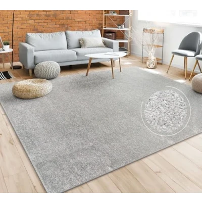 Abbildung von Teppich Wohnzimmer Schlafzimmer Esszimmer Kurzflor Moderne Optik Einfarbig Pastell, Grösse:80x150 cm, Farbe:Silber