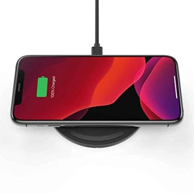 Abbildung von Belkin BoostCharge Wireless Charging Pad 10W (Qi zertifiziertes schnelles kabelloses Ladegerät für iPhone, Samsung, Google, mehr), schwarz