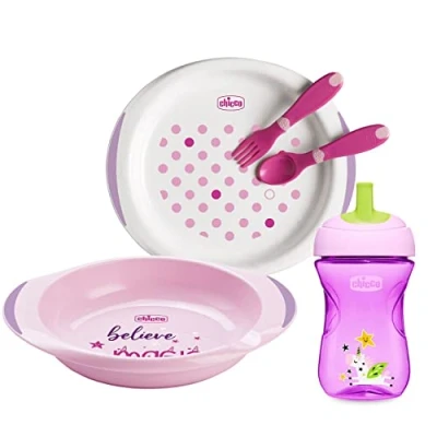 Abbildung von Chicco Baby Geschirr Set, Geschirrset für Essen und Babynahrung, besteht aus 1 x Becher &quot;Advanced Cup&quot;, flachem &amp; tiefem Teller, erstem Besteck, 12M+, rosa