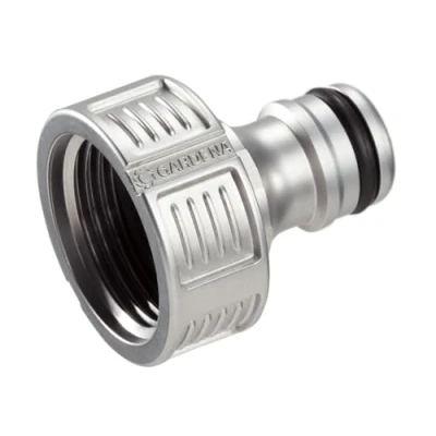 Abbildung von Gardena Premium Hahnverbinder 26,5 mm (G 3/4 Zoll): Adapter für Wasserhähne, wertiges Metall, spritzfreier Wasserfluss, frostsicher, verpackt (18241 20)