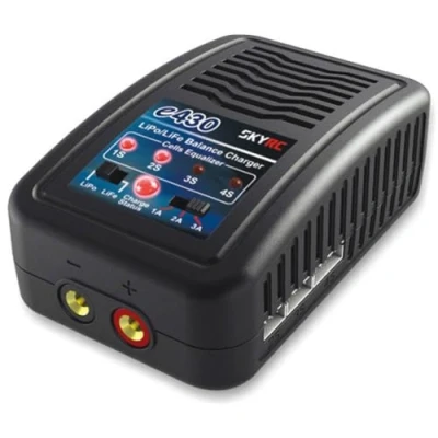 Abbildung von SKYRC SK 100107 e430 Modellbau Ladegeraet 3A LiPo, LiFePO, Schwarz