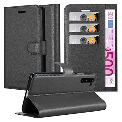 Abbildung von Cadorabo Hülle kompatibel mit Samsung Galaxy Note 10 Handyhülle aus Kunst Leder Flip Klappbare Stoßfeste Magnetische [Standfunktion] [Kartenfächern] Cover für Tasche in Schwarz