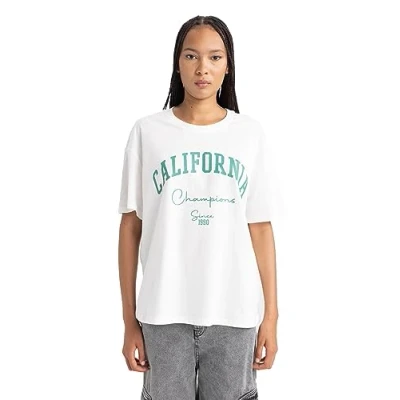 Abbildung von DeFacto Women&#039;s B0661AX T Shirt, Ecru, Small