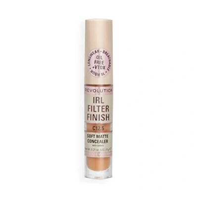 Abbildung von Makeup Revolution, IRL Filter Finish Concealer, Mittlere bis volle Deckkraft, C12.5, 6g