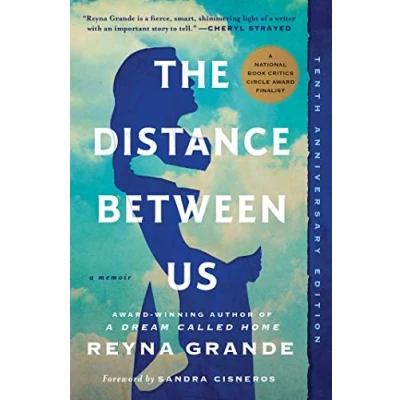Abbildung von The Distance Between Us: A Memoir