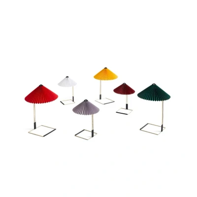 Abbildung von HAY Matin 380 LED Tischleuchte Plissee, lila