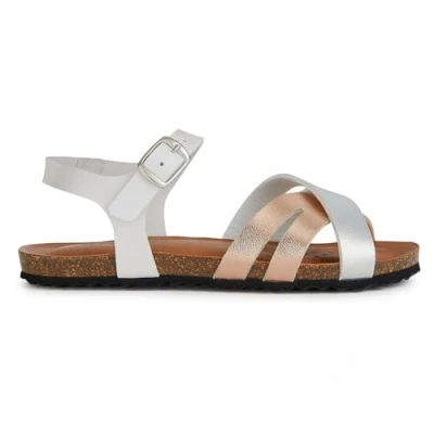 Abbildung von Sandalen Geox Modell J Sandal Chilene Gir Farbe Weiß