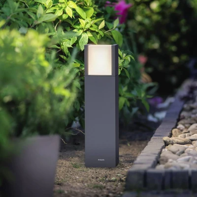 Abbildung von PHILIPS Outdoor Ultra Efficient Arbour Sockelleuchte 3,8W, 2700 Kelvin, IP44 wetterfest, anthrazit