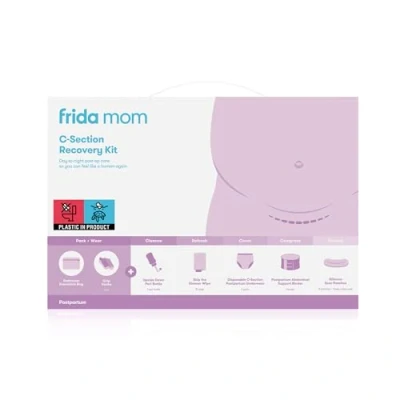 Abbildung von Frida Mom C Section Recovery Must Have Kit für Arbeit, Lieferung und Postpartum: Socken, Peri Flasche, Einweghöschen, Bauchstützbinde, Duschtücher, Silikon Narbenpflaster Kulturbeutel