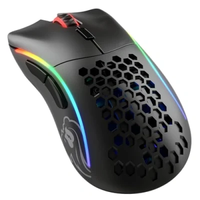 Abbildung von Glorious Gaming Model D (Minus) Wireless Mouse Superleichte 67 g, Wabendesign, RGB Beleuchtung, ergonomisch, verzögerungsfreier 2,4 GHz Funk, bis zu 71 Stunden Akku Mattschwarz