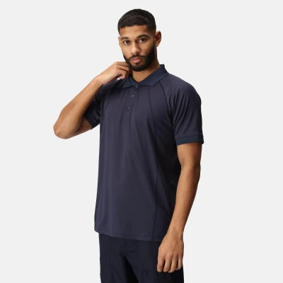 Abbildung von Regatta Coolweave Herren Polo Shirt, kurzärmelig, Gr. 3XL, Marineblau