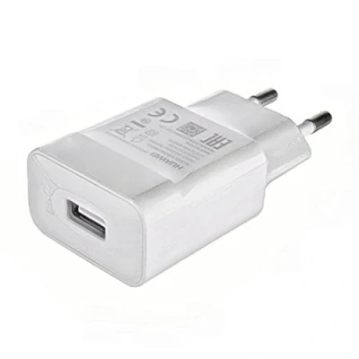 Abbildung von HUAWEI original Ladeadapter HW 050100E01 + Datenkabel Ascend P6 Travelcharger Ladegerät in Weiß