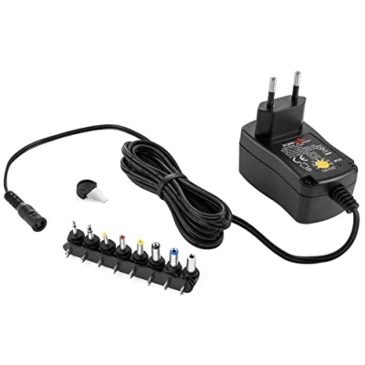 Abbildung von Poppstar Steckernetzteil 3/4.5/5/6/7.5/9/12 V 1A Universal Netzteil (mit 8 Adapter Steckern, LED Kontrollleuchte, Kabellänge 150cm)