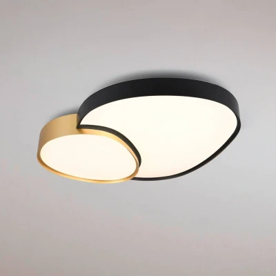 Abbildung von Trio Leuchten Deckenleuchte Rise 647519280, Metall Schwarz matt/Goldfarbig, Schirm Kunststoff Weiß, inkl. 45 Watt LED, Fernbedienung, Dimmbar, Lichtfarbe einstellbar