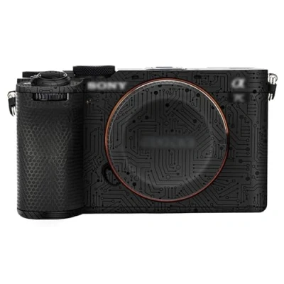 Abbildung von JJC Kamera Skin Aufkleber Body Wrap Schutzhülle für Sony A7CII, A7CR, ILCE 7CM2, 7CR 3M Guard Film Anti Kratz Schild (Leiterplatte Schwarz)