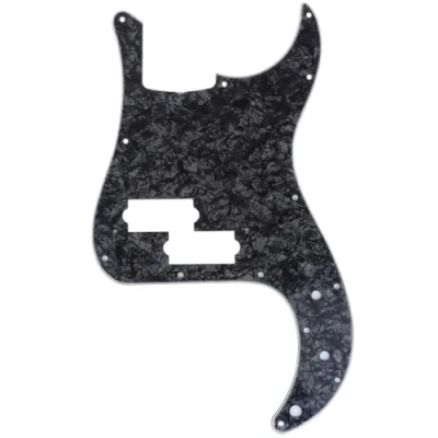 Abbildung von Musiclily Pro 13 Löcher P Bass Pickguard Style Bässe Schlagbrett für MIJ Fender Japan 4 Saiter Precision Bass,4 lagig Black Pearl