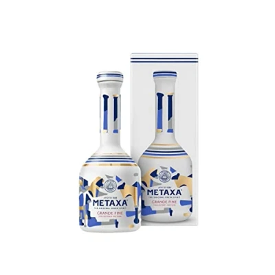 Abbildung von Metaxa Grande Fine in der Collector’s Edition mit 40% vol. Hochwertiger Brandy aus Griechenland ikonischer Porzellanflasche für Liebhaber (1 x 0,7l)