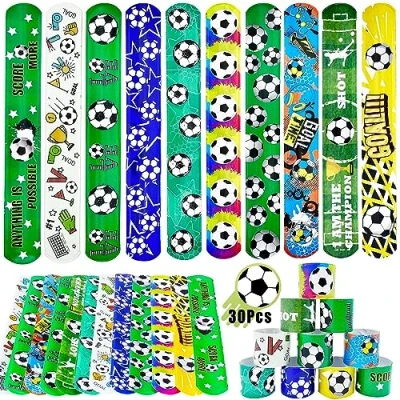 Abbildung von Acuiwer Schnapparmband 30 Stück Fußball Slap Armbänder Kindergeburtstag Gastgeschenke Party Bracelet für Kinder Mädchen Jungen