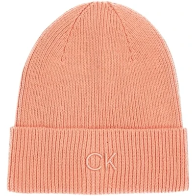 Abbildung von Calvin Klein Damen Strickmütze Ck Embroidery Fine Rib Beanie Warm