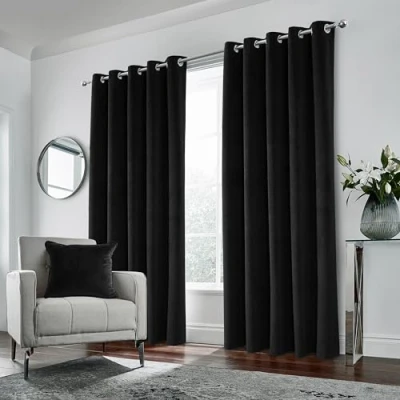 Abbildung von Enhanced Living Verdunklungsvorhänge mit Ösen, superweich, 100% Verdunkelung, energiesparend, geräuschreduzierend, 117 x 137 cm, Schwarz