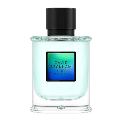Abbildung von David Beckham True Instinct Eau de Parfum für Herren, holziger Bernstein, verführerischer Duft, eleganter Flakon 75 ml