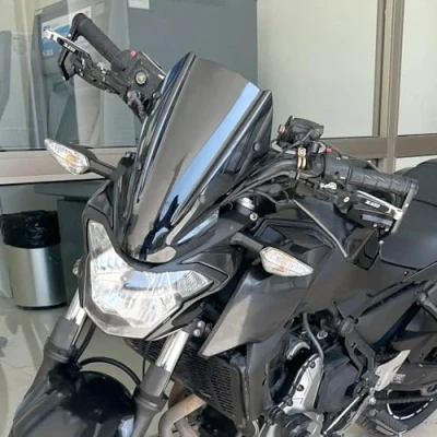 Abbildung von Motorrad Windschild Windabweiser mit Halterung Kompatibel Z650 Z 650 2017 2018 2019, Windschutzscheibe Windschutz Double Bubble Wind Luftabweiser (Rauch)