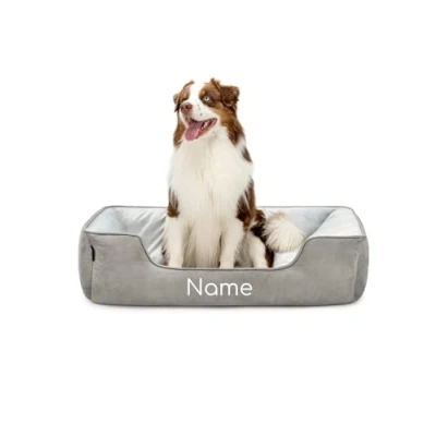 Abbildung von lionto Hundebett 2 in 1 mit komfortablem Einstieg, kuscheliges Heimtierbett zum Wenden für Hunde und Katzen, 110x80 cm, Hundekissen pflegeleichter Wildlederoptik, grau (Namensaufdruck)