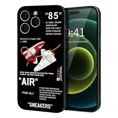 Abbildung von die coole Handyhülle für das iPhone 12 Pro Max wurde Jungen und Männer entwickelt, ästhetische Erlebnis des Sneakers schätzen. Street Style bietet umfassenden Schutz vor Stürzen.