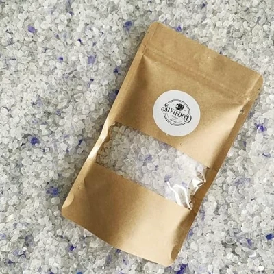Abbildung von SIVIFOOD grobes Blausalz im 1,5kg Vorteilspack blaues Kristallsalz grob Speisesalz grobkörniges Gourmet Salz für Gewürzmühle als Geschenk grobkörnig Salzmühle zum verschenken