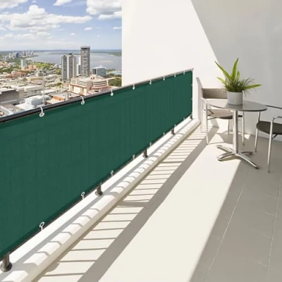 Abbildung von SUNNY GUARD Balkon Sichtschutz 85x300cm Balkonverkleidung Balkonabdeckung Balkonumspannungen UV Schutz Wind und wetterfest mit Kabelbinder,Green