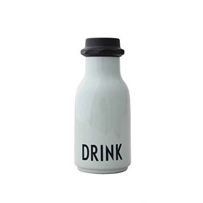 Abbildung von Design Letters TO GO Wasserflasche, Kinder (Grün) BPA frei, weiche Oberfläche, nordisches Design, Trinkflasche für unterwegs verwenden, auslaufsicher und tropfenfest, spülmaschinenfest, 330 ml, 90 g