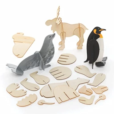 Abbildung von Baker Ross FC265 Winter Tiere Holz Bastelset 5er Pack, Kleine Bausätze für Kinder zum Basteln