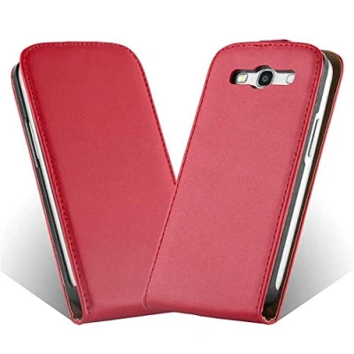 Abbildung von Cadorabo Hülle kompatibel mit Samsung Galaxy A3 2015 Flip Design aus Premium Kunst Leder Klappbare Stoßfeste Magnetische Cover für Tasche in Rot