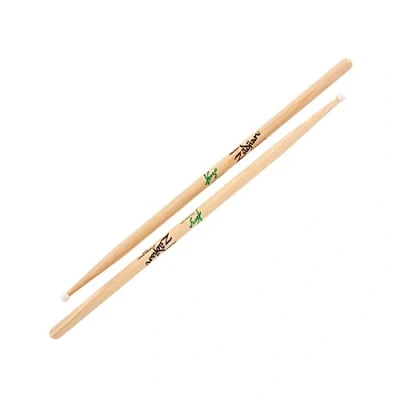 Abbildung von Zildjian Artist Series Hickory Drumsticks Kozo Suganuma Nylon Tip