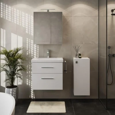 Abbildung von Planetmöbel Badset komplett aus Unterschrank 63cm mit Waschbecken, Spiegelschrank und 1x Midischrank in Weiß, Komplettset für Badezimmer 4 teilig