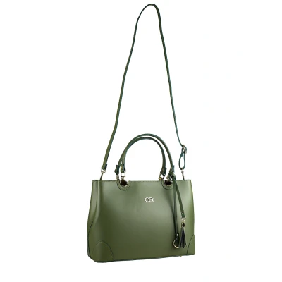 Abbildung von COLLEZIONE ALESSANDRO Henkeltasche &quot;Miami&quot;, hochwertiges Rindsleder mit Quaste und Anhänger