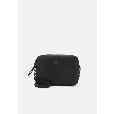 Abbildung von Calvin Klein RE LOCK Quilt Camera BAG Umhängetasche, Damen, Größe: One Size, Black